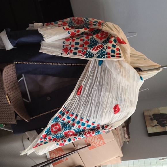 Scarf - Picture 2 of 2